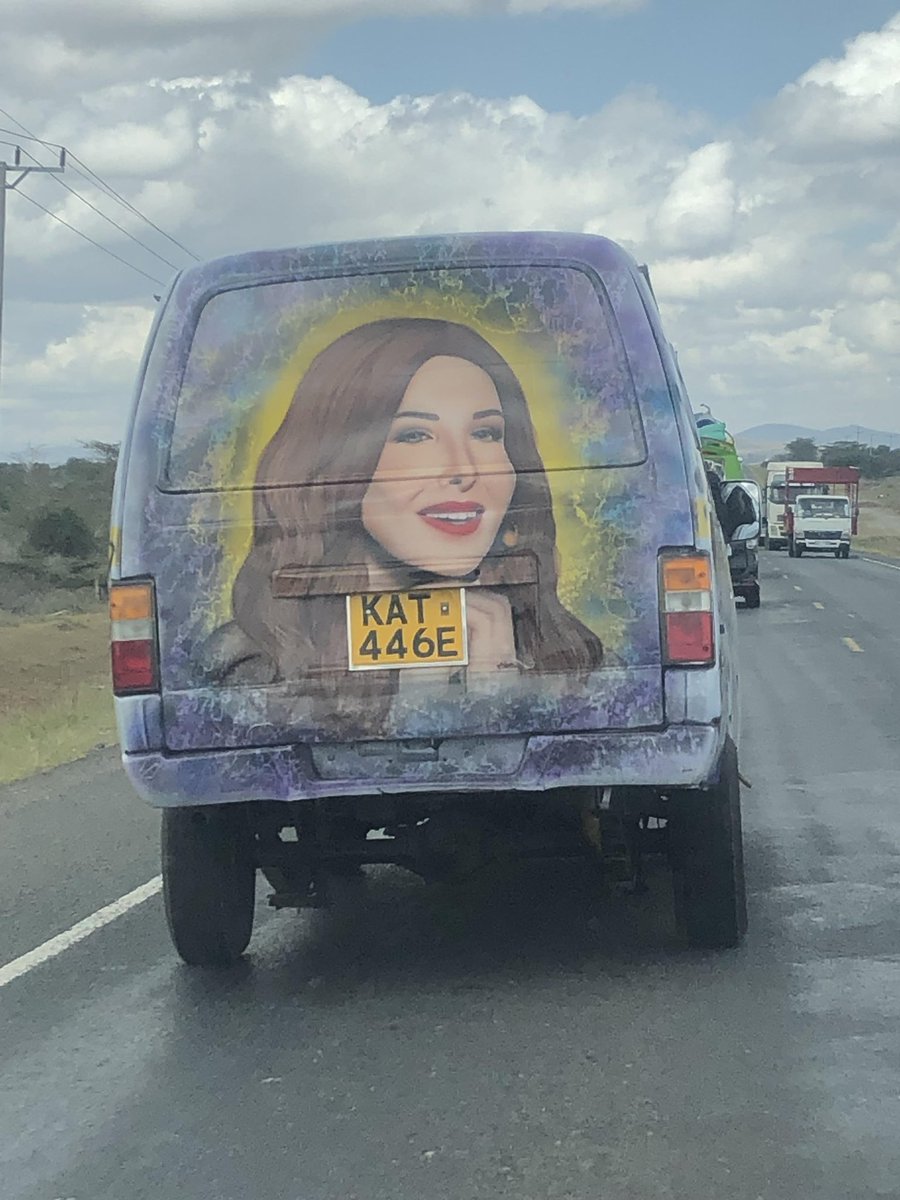 mamd0uh__'s tweet photo. Someone sent me this bus picture in Nairobi, Kenya 🇰🇪 https://t.co/4UwuRgzU3O