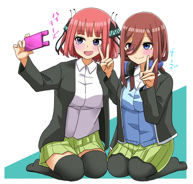 51日目 二乃&三玖🌸🎧
#100日チャレンジ  #五等分の花嫁 #中野二乃 #中野三玖 