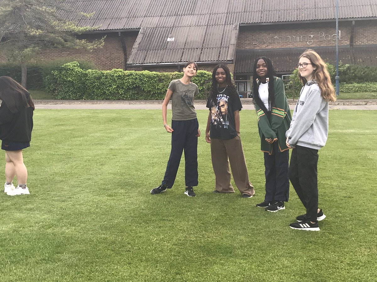 And they’re still going!  We’ll done, girls!  #StSwithunsCommunity #StSwithunsFun #StSwithunsBoarding