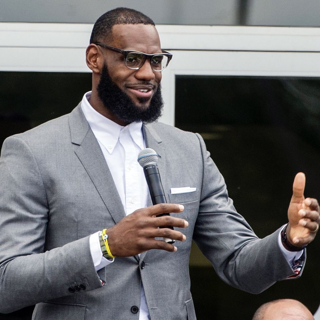 LegionHoops's tweet photo. BREAKING: LeBron’s I Promise Foundation has committed to build a multi-million dollar medical facility that will serve the communities in Akron.

👑👑👑 https://t.co/NkOrpc3PMD