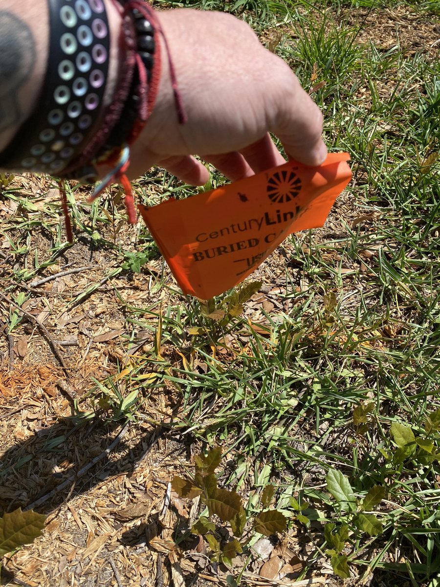 bryanlhuneycutt's tweet photo. @CenturyLink, been trying to make it through your customer service process for two hours to keep this line from getting severed. But since I don’t have an account, and your line goes diagonally through my property, no one seems to want to talk to me how about some help? https://t.co/CrO4Z1Bmc3