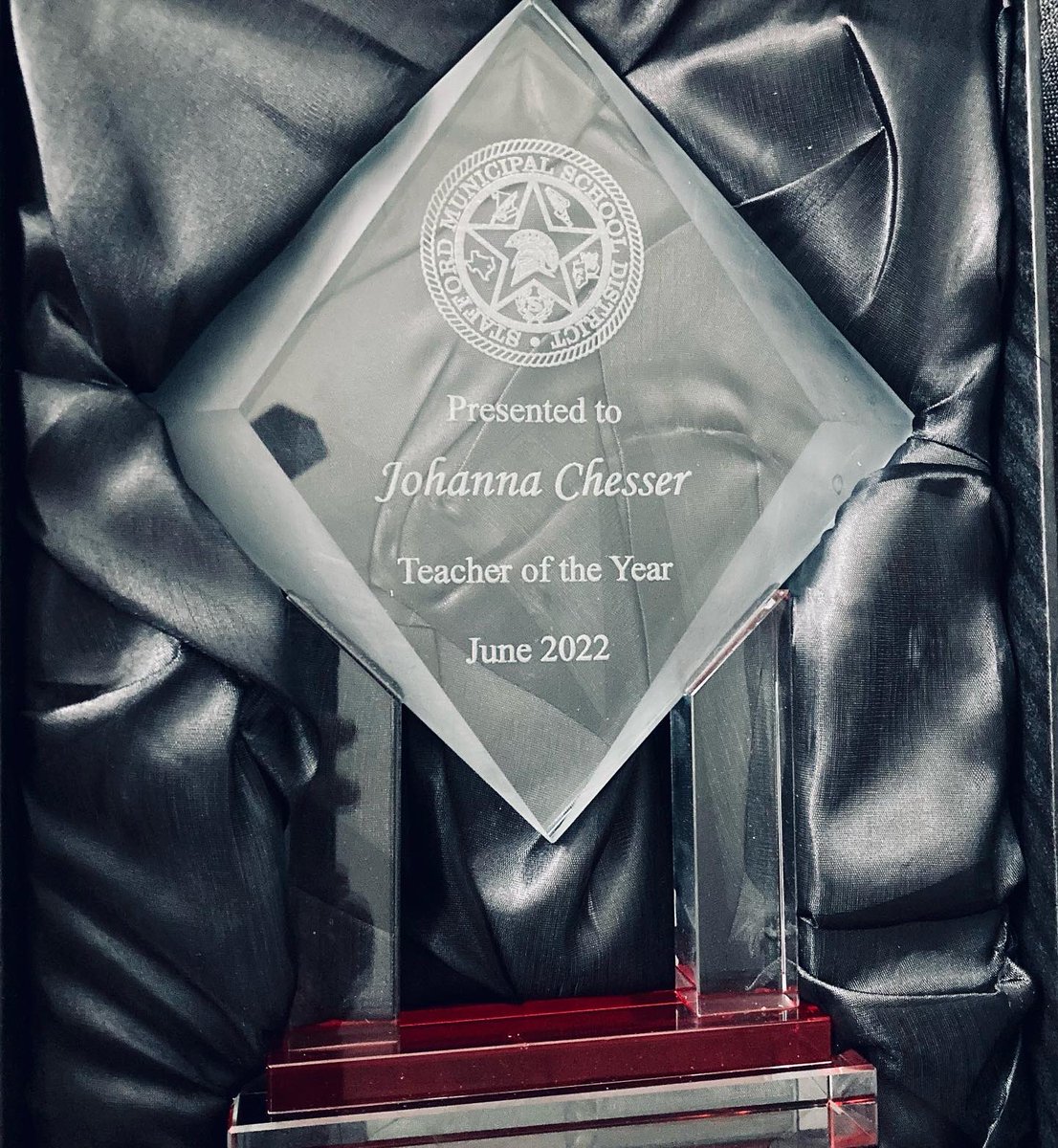 chesser_johanna's tweet image. Today was our District Awards Day.  I was selected Elementary Level Teacher of the Year for our district! 
I’m beyond grateful 
#smsd #smsdecc #texasteacher #Kindergarten #teacheroftheyear 
@SMSDECC @StaffordMSD