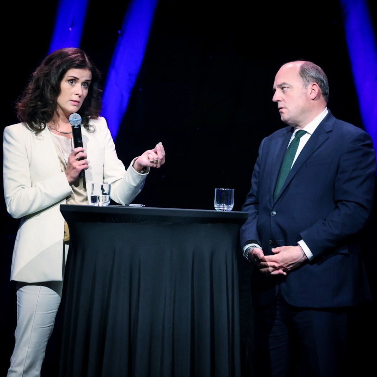 Such a pleasure to welcome @BWallaceMP to Iceland for the ministerial meeting of the Northern Group preceded by the lively open seminar today. 🇮🇸 &amp;🇬🇧 share security interests &amp; enjoy a close defence cooperation, incl through JEF, that I look forward to developing further.