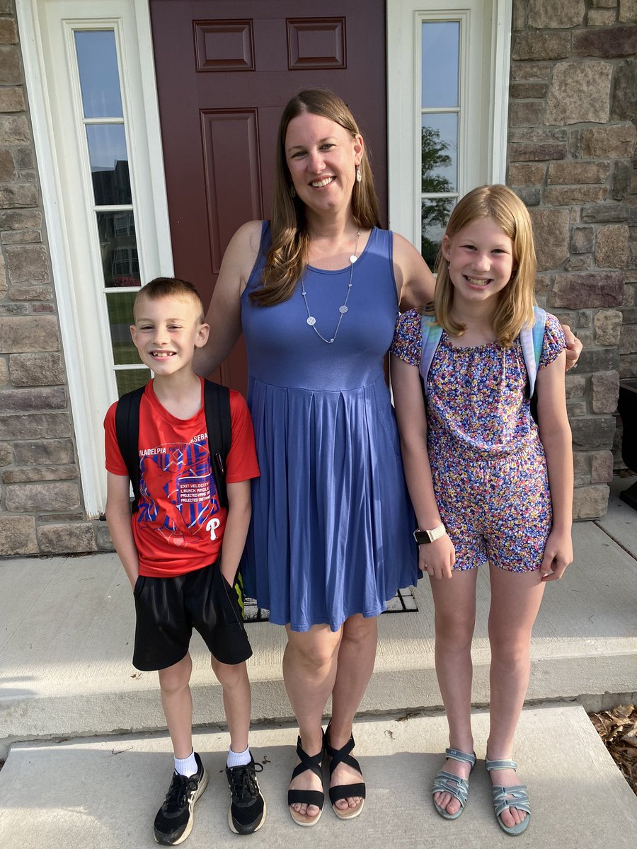 MrsMStack's tweet photo. Happy last day of 5th and 3rd grade! Summer here we come! #aNAISing #goodbetterBUTZ https://t.co/MOk4CsMyNq