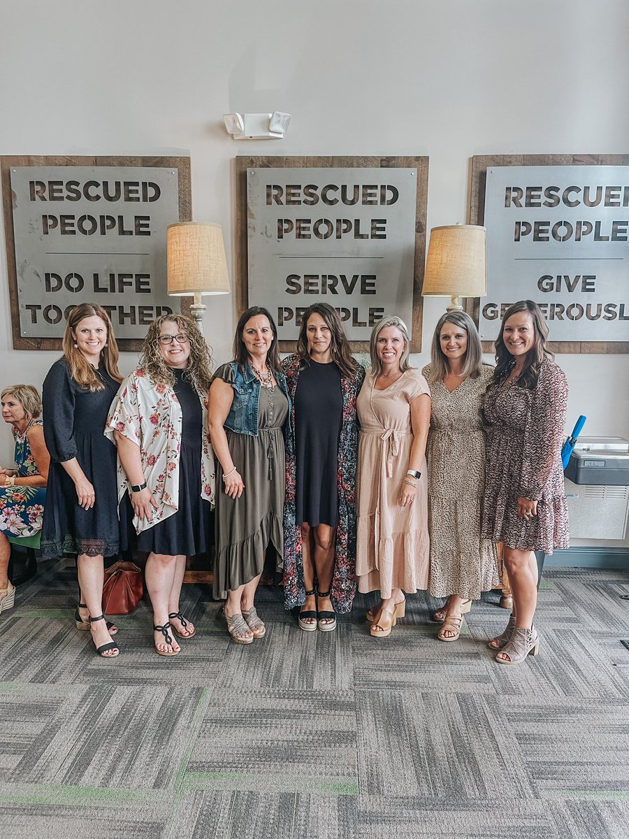 We added one more the the JWW pic this year! 👏🏼 Congrats
<a href="/MrsShelbyBrown/">Shelby Brown</a> !!! #SLC2022

<a href="/JDurbin2020/">Jennifer Durbin</a> @trenadyf <a href="/mrstgwilkinson/">Tiffany Wilkinson</a> @SGMcClard <a href="/MrsKHardin/">Kyla Hardin</a>