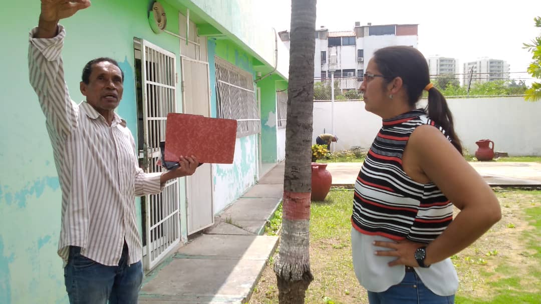 CordagroAnz's tweet photo. ➡️En el lugar se proyecta la siembra de plantas frutales y de hortalizas, así como la creación de canteros y composteros para la producción urbana. En ese sentido, se efectuó la entrega de un primer kit de semillas comprendido por:  ají, cebollín, berenjena y tomate 🌱 https://t.co/yrwVYL22HE