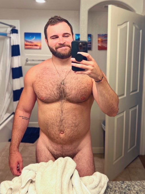 Sorry for the lack of thirst traps lately, been sick 🤒 Starting to feel like myself again though 🥰 https://t<a href="/tag/slay"class="tags"><span>#slay</span></a>