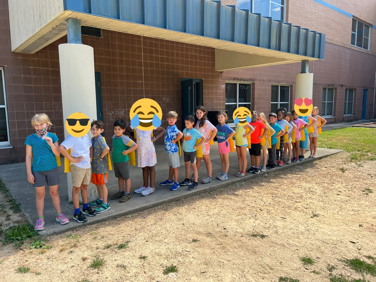 Gina Torres (@srta_torres22) on Twitter photo End of 1st grade superheroes🥰🥰🥰 we wrote in our superhero capes what we learned this year and our friends wrote special messages to us 🥳🥳🥰🥰 <a href="/JeffreysGroveES/">Jeffreys Grove Elem</a> <a href="/jgmespta/">Jeffreys Grove PTA</a> <a href="/ParticipateLrng/">Participate Learning</a> End of 1st grade superheroes🥰🥰🥰 we wrote in our superhero capes what we learned this year and our friends wrote special messages to us 🥳🥳🥰🥰 <a href="/JeffreysGroveES/">Jeffreys Grove Elem</a> <a href="/jgmespta/">Jeffreys Grove PTA</a> <a href="/ParticipateLrng/">Participate Learning</a>