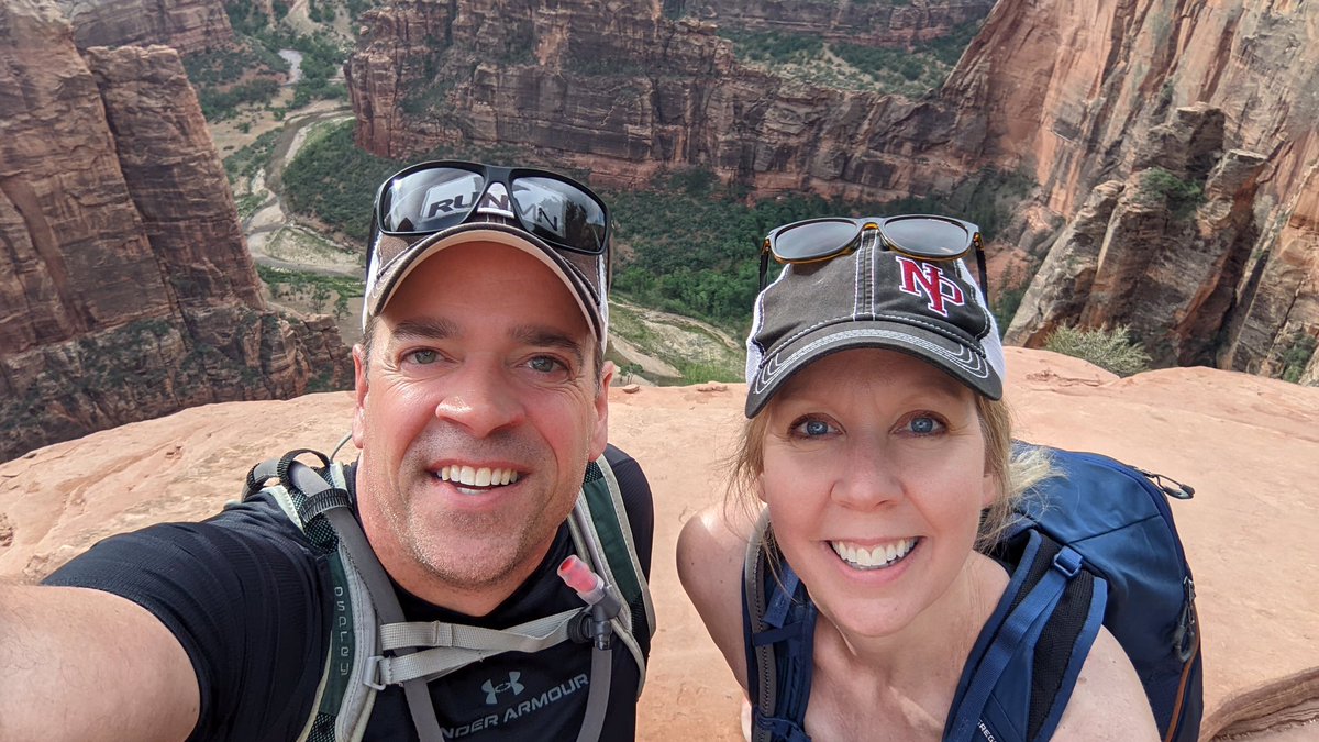 karabrandt's tweet photo. We’ve traveled 27 years together and this is my favorite.❤️ Zion and Bryce Canyon are absolutely amazing. #HappyAnniversary #Narrows #Hoodoos https://t.co/edLa6616yy