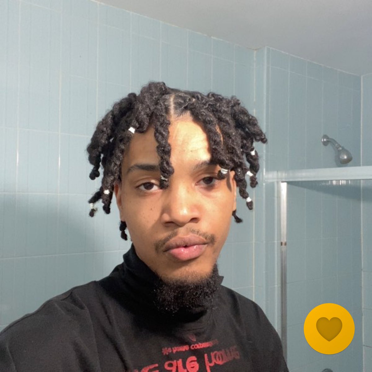 dikemdownjesse's tweet photo. I take the best locket selfies https://t.co/qz2ZB9zvWq