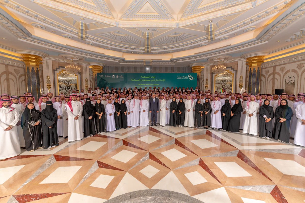 MaJeDALMUQAYTIB tweet picture