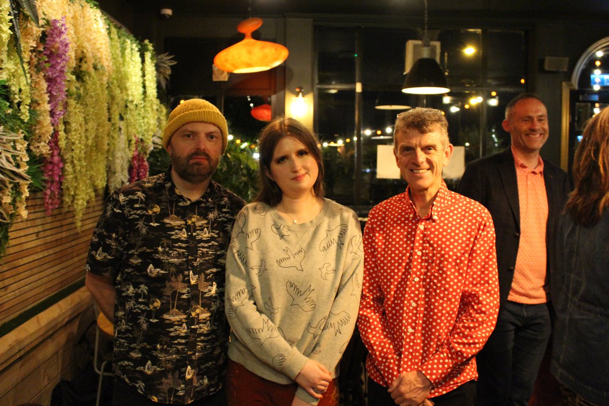 SweetMachineUK's tweet photo. #postgig @brockleymax with @robot_rocker @MariDangerfield & @stephenshillito @TheHonorOak_Pub Photo c/o @leighkemp2
#BMax2022 #brockley #newwave #honoroak #honoroakpark #honoroakparkcommunity #synthpop #electronica #electro #synthwave #80s #korg #livemusic #moog #stylophone https://t.co/7qPlKuSgbl