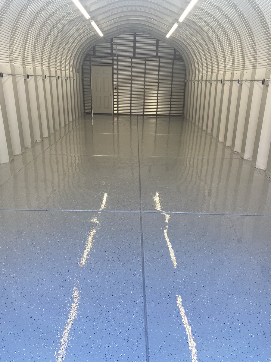 EpoxyArizona's tweet photo. Partial chip epoxy flooring! Give us a call for all your epoxy flooring projects. Call today 520-549-7772 https://t.co/9aQczovCGW