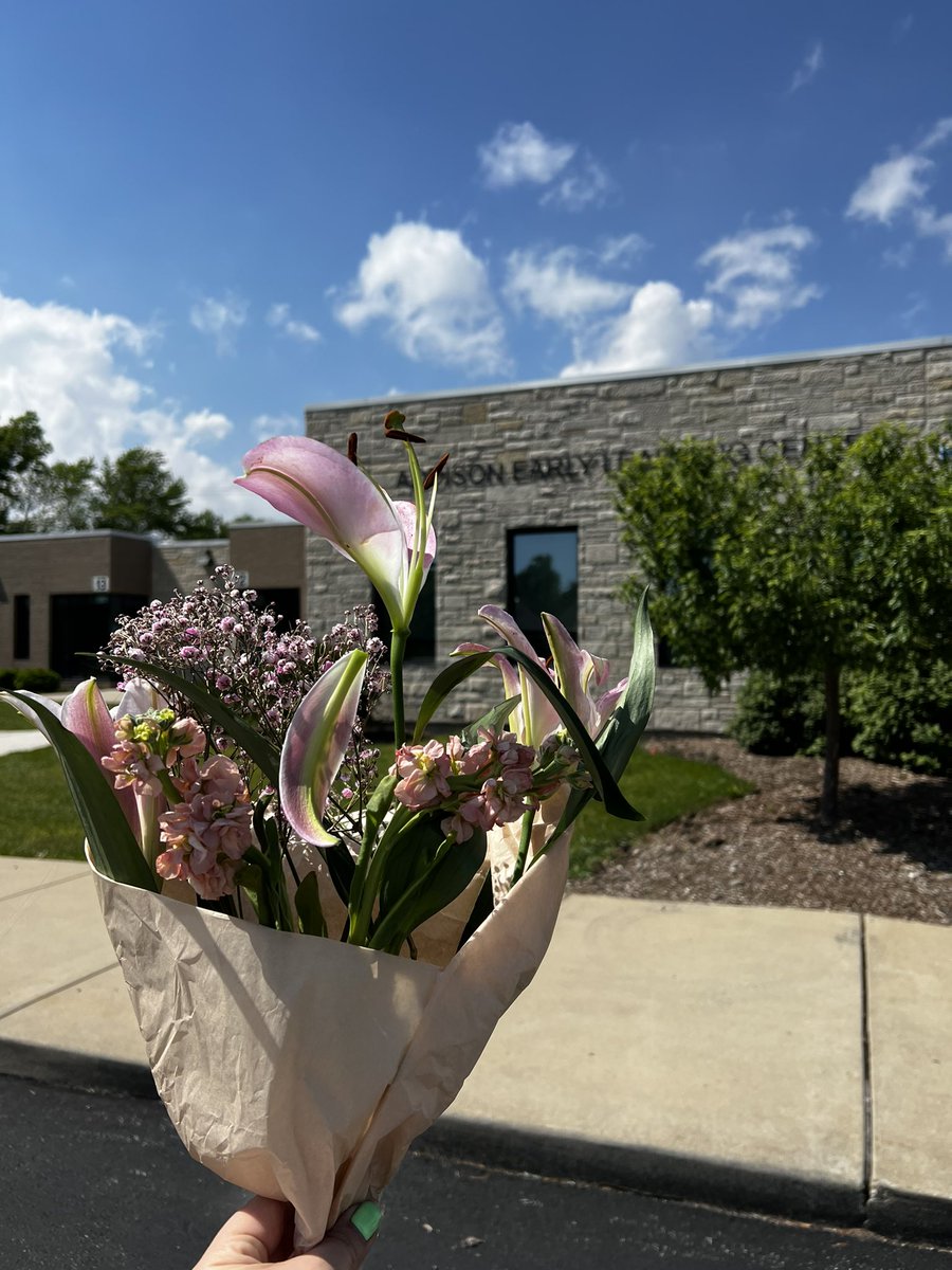 MissK_SSW's tweet photo. Thank you @AddisonELC for an amazing 3 years 💕 Forever grateful for all of the friendships built in this building. Next stop: Glenbard 87 HS District 🤗 https://t.co/fqtqPEdrP7