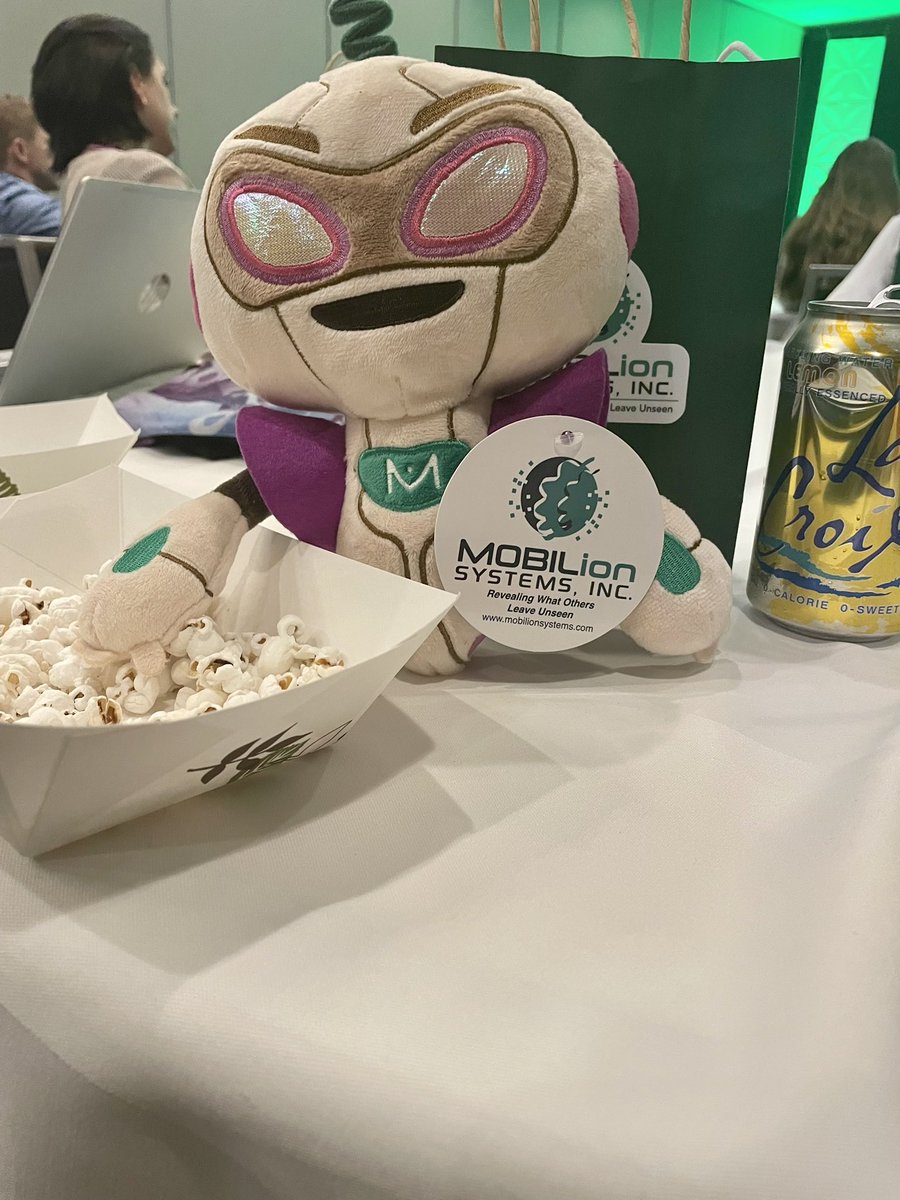 MobilionSystems's tweet photo. Is it snack o’clock yet? Looks like #Mobie has beat us to it! #TeamMassSpec just a little reminder to refuel if you’re going to make it thru the rest of this #ASMS2022 day! 🍿🥤

#Minneapolis #Day3 #snacktime #massspec #wheresmobie #MeetMobieinMinne https://t.co/bWXYqZEvCJ