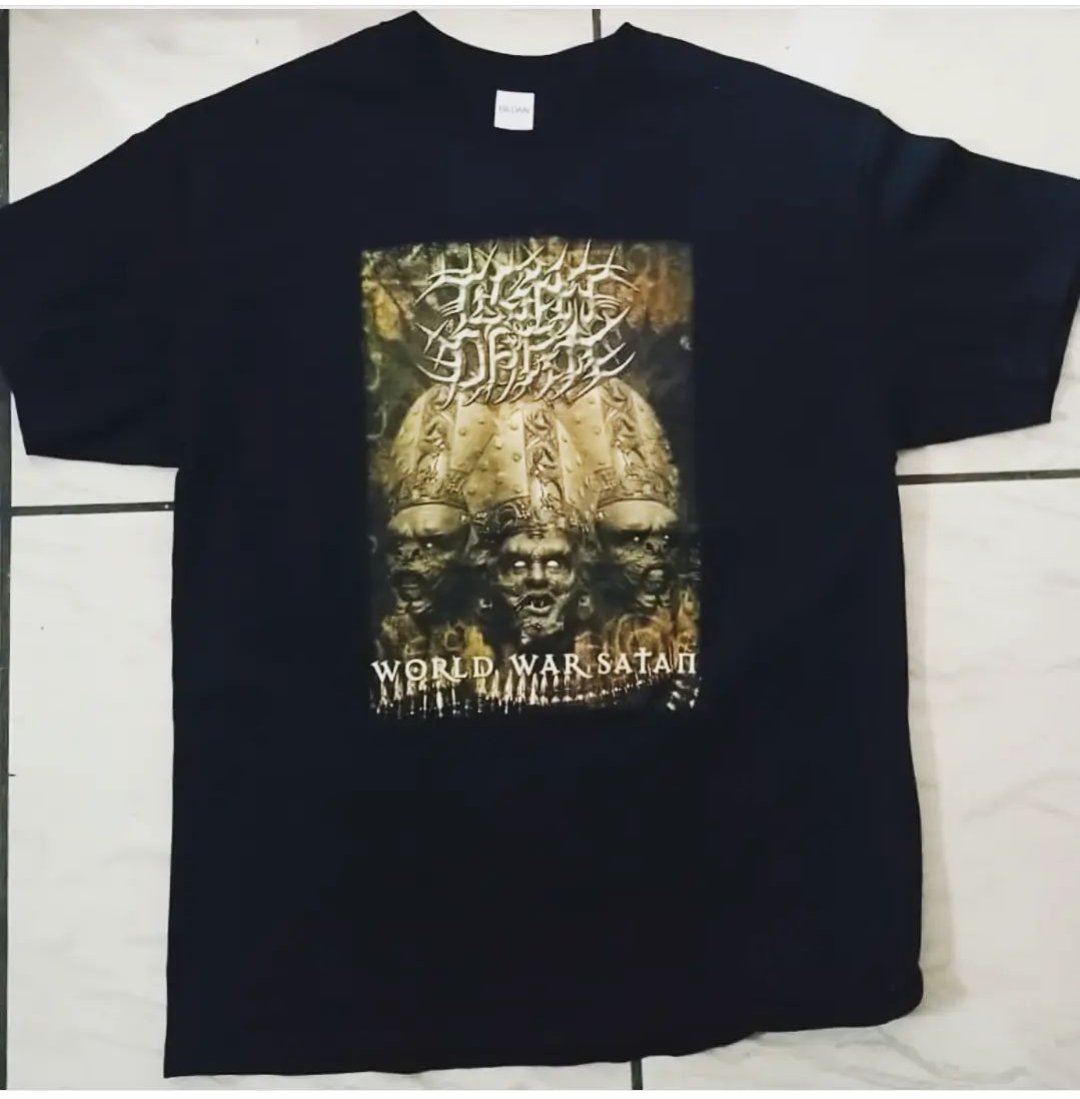 metalero_museo's tweet photo. Playera de LIGHT OF DARK del disco World War Satán del año 2011 #lightofdark #museodelheavymetalmexicano https://t.co/CoqJ7pyN6x