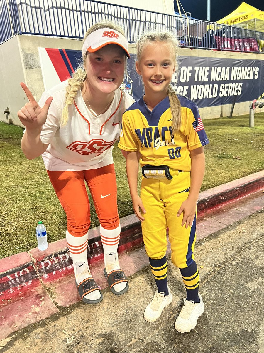 I’m really at a loss for words. How someone could lose something so important, after giving just about everything, but still have enough to give a little starry eyed girl some attention. Thanks <a href="/kellymax28/">Kelly Maxwell</a> she thought it was so cool you played for <a href="/SpringsSoftball/">CSHS Softball</a>