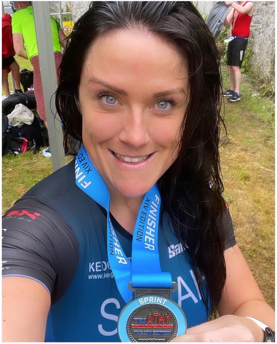 sarahmurphy1987's tweet photo. Your focus determines your reality… Completed @triathy this weekend in monsoon conditions with a 36 min PB on my last race in September last year ☔️🏊🏻‍♀️🚴🏻‍♀️🏃🏻‍♀️ All down to Mick Keogh’s coaching, a measured plan and hard work #triathlon #triathy @tri_ireland https://t.co/igXrBSFGiG