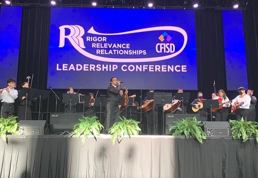 More photos from today’s performance at #RigorRelevanceRelationships at the Berry Center! 🤝🏼💙👔 #CFISDForAll #CFISDSpirit ✨ instagr.am/p/CehDS_xJ4Ef/