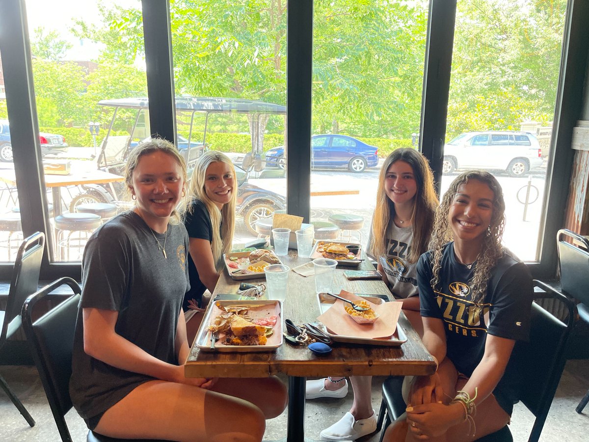 Mizzou Volleyball tweet media