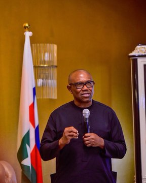 successgig's tweet photo. Let’s trend till 12midnight 
Like for Osinbajo,
RT for Peter Obi.

 #CongratulationsOsinbajo| #APCPresidentialPrimaries| #APCPrimaries| Arise TV| #Jesusisgoingon| #Jesus| #Buhari https://t.co/tL9WP7D58d