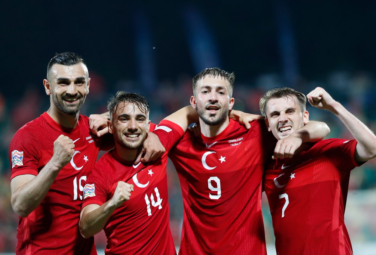 TurkfootArb's tweet photo. 🗣 "لقد تسأل البعض لماذا إستدعيت خليل درويش أوغلو للمنتخب. اليوم كان رده على أرضية الملعب. إنه يعمل بجد كبير".
#LTUTUR #NationsLeague
https://t.co/wCtfV9Wu2i