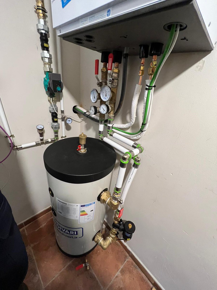 gescoclima's tweet photo. En Gescoclima ponemos a tu alcance soluciones integrales de aerotermia y climatización para tu hogar! Porque la Eficiencia energética importa!! https://t.co/ChuMswyTYQ