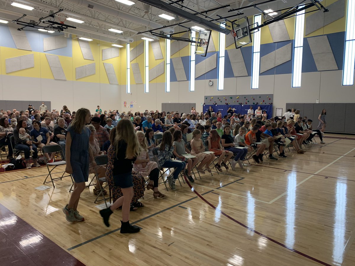 GVPGeckos's tweet photo. @GVPGeckos 5th graders were honored today! These leaders now move on to the middle school and families showed their support. We are proud of these students! #nfldedu @mahillmann @NFLDSchools #OnceaGecko https://t.co/OcEvCcxc0n