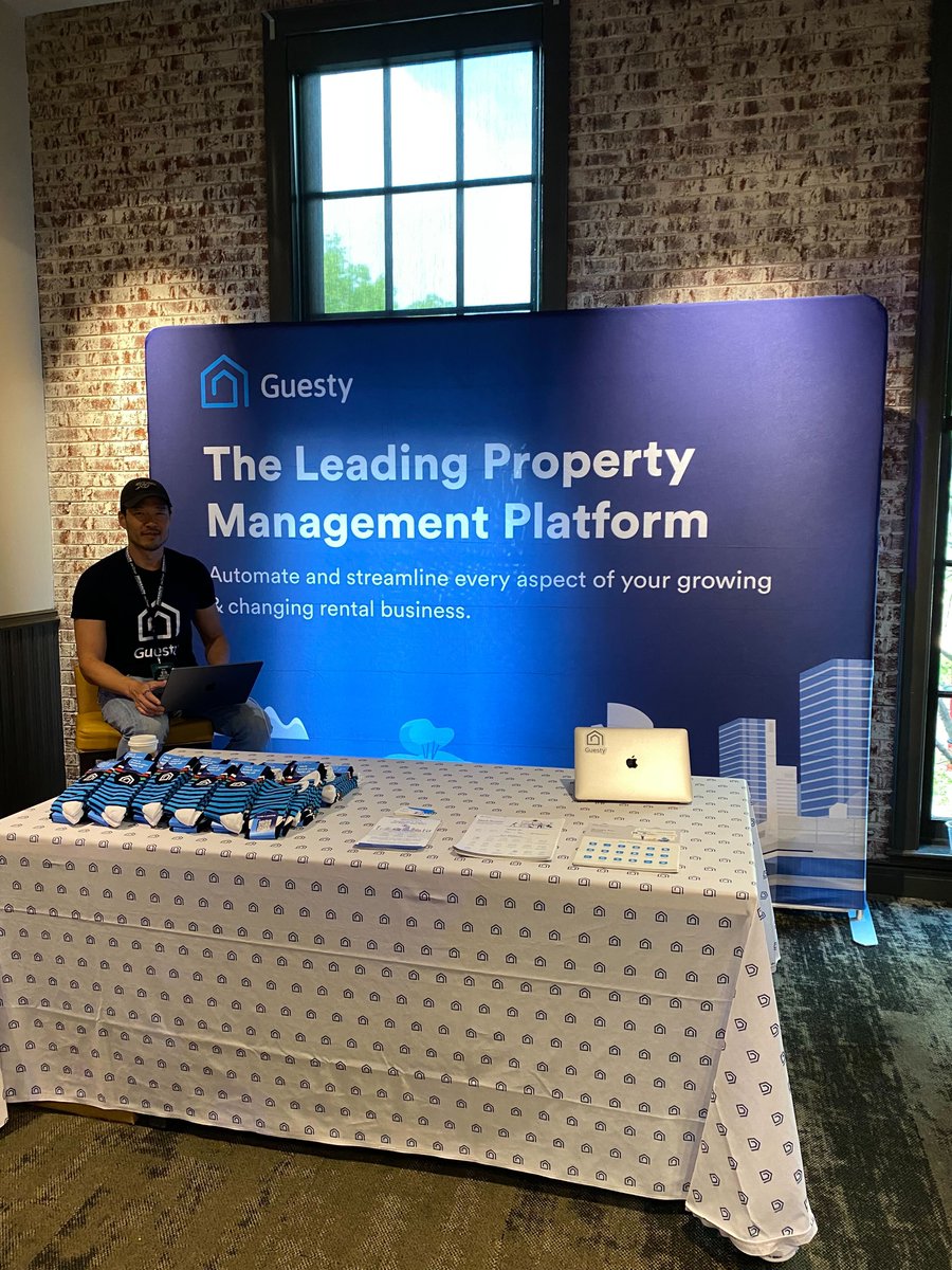 Guesty's tweet image. The #Guesty gang is having an awesome time at the #STRWealthConference! ⚡️

Can&apos;t wait for day 3 tomorrow -- be sure to stop by our booth if you haven&apos;t had the chance to yet 💙