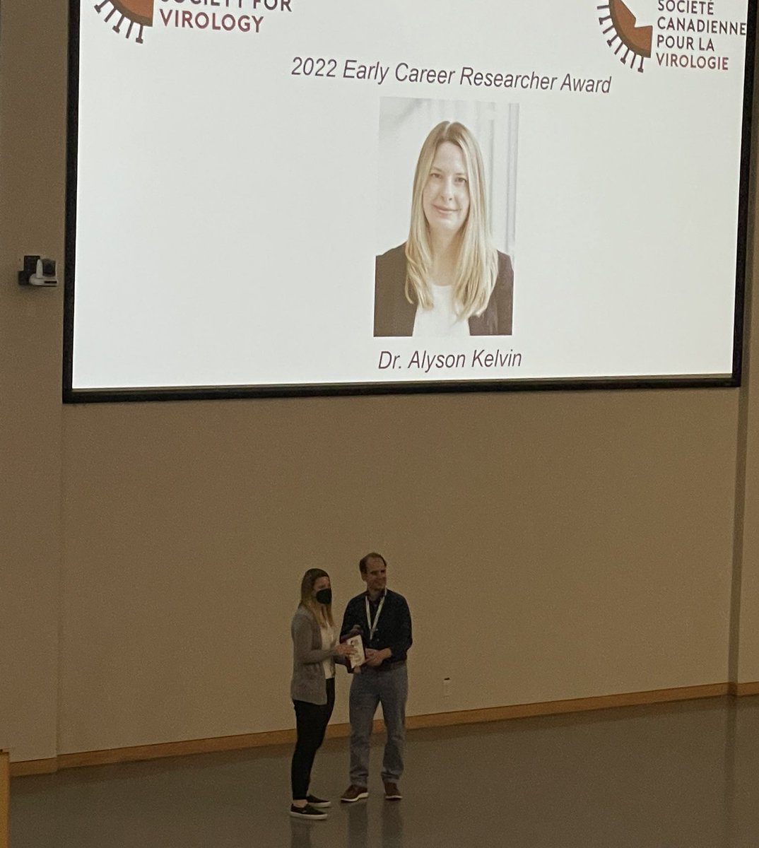 akelvinlab's tweet photo. I am humbled and honoured to have received the @CanSocVirol ECR award. THANK YOU to @MCraigMcCormick for the nomination — @Millerlab_atMac @DikeakosLab @NGrandvaux @RodRussell99 for the leadership — @VIDOInterVac @usask @DalhousieU @CIHR_IRSC for supporting my research program https://t.co/Z8Ky10ne2w