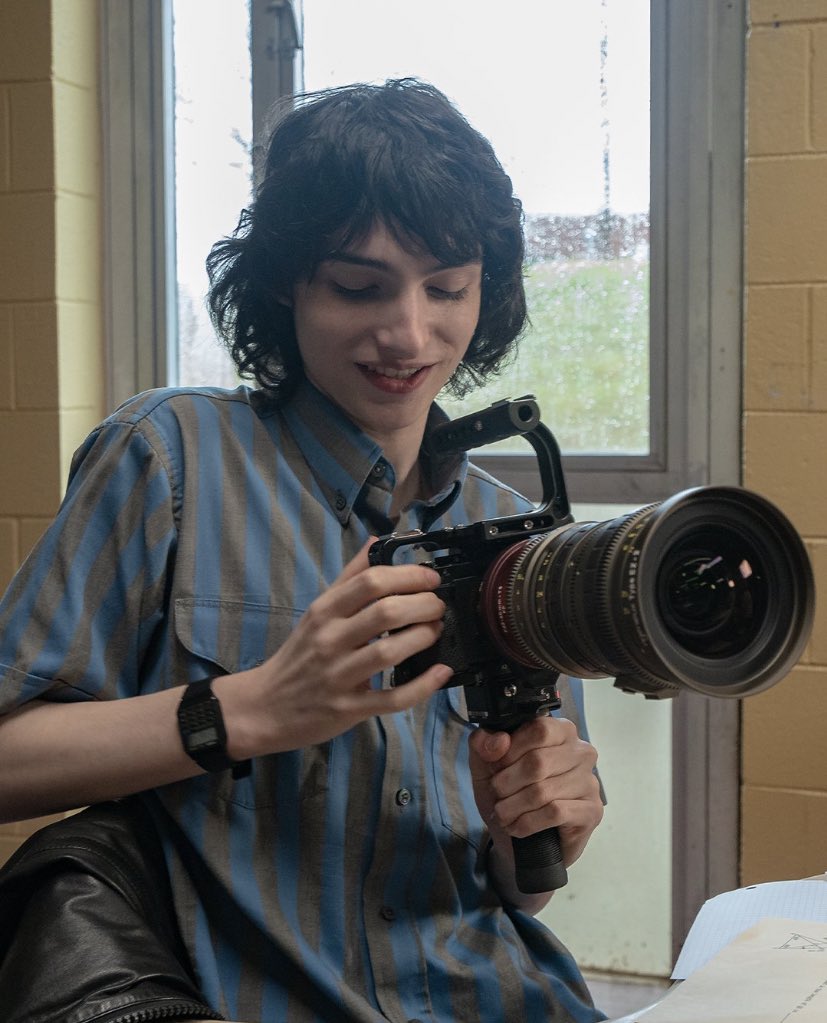 thinkerfinn's tweet photo. i’m IN LOVE

finn wolfhard as mike wheeler in stranger things 4 https://t.co/Ouij7b5eeG