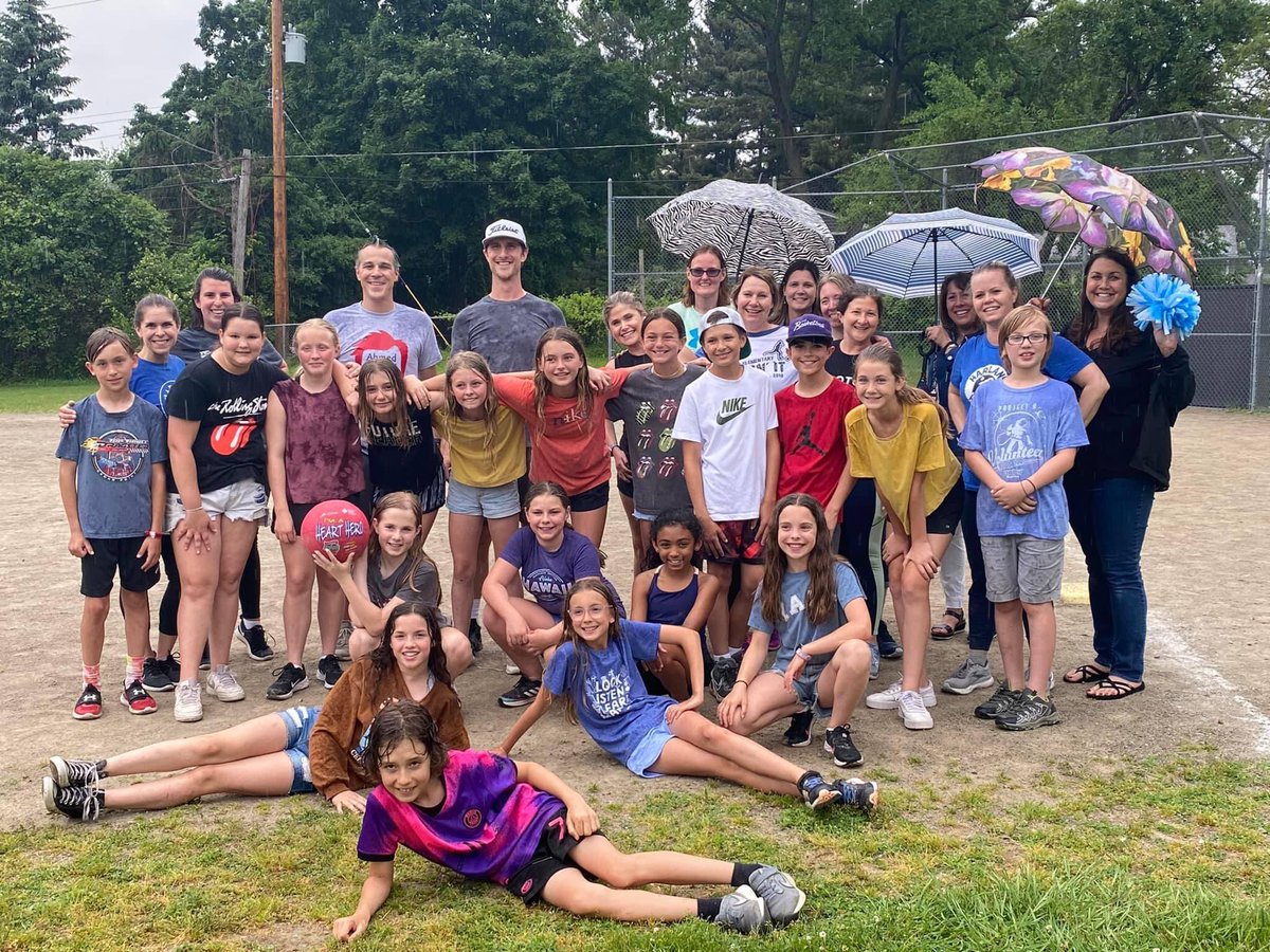 Our recent auction has resulted in some fun activities for our Huskies, like styling Mr. Agius’s hair and a 5th graders vs. staff kickball game!