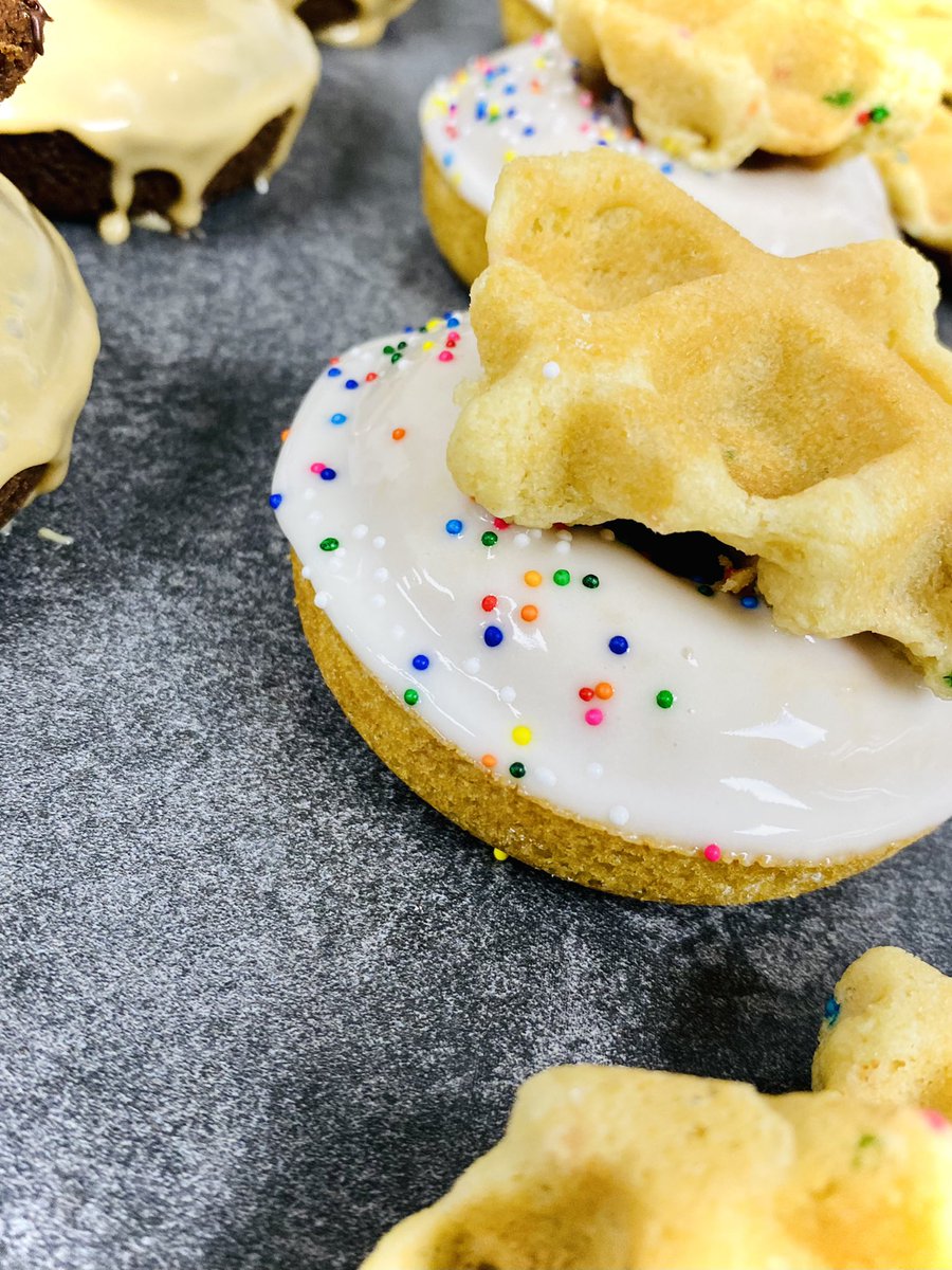 DeLishEmporium's tweet photo. We are back at it this week with our waffle 🧇 batter donuts! 🍩 

Chocolate 🍫 &amp; Salted Caramel Ganache topped with a Brownie Waffle Cookie. 

We can’t forget about the OG  Birthday Cake Waffle batter donut. 🍩😳🤤

What flavor would you try?

#donuts #doughnuts #wafflebatter https://t.co/4icpK3CtqD