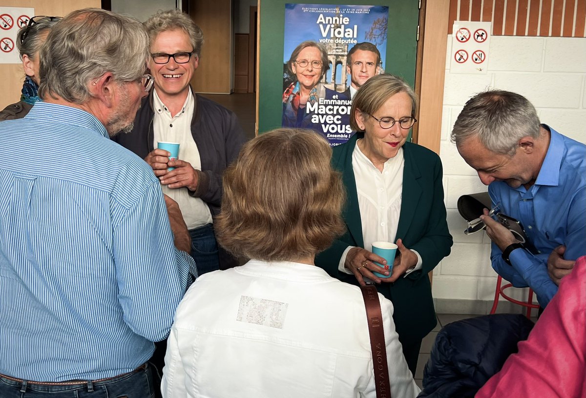 Annie Vidal tweet media