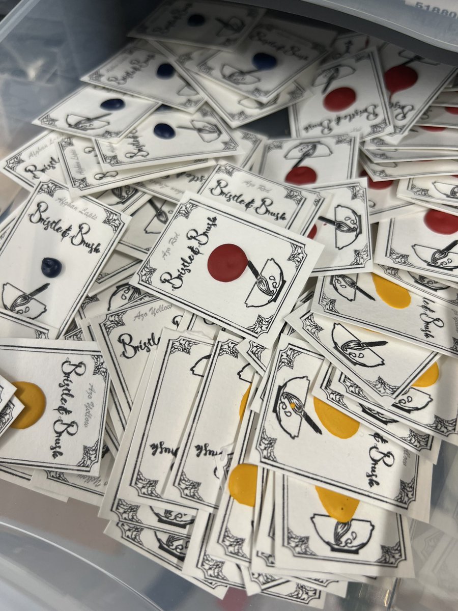 DrEsraAlhamal's tweet photo. Today’s studio activities 🎉🎨 #watercolours #paintmaker #artstudio https://t.co/O41GPB1hG3