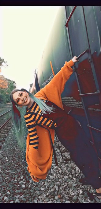 Clownin around 🤡 https://t.co/GuUr1nhnAQ<a href="/tag/maythe4thbewithyou"class="tags"><span>#maythe4thbewithyou</span></a><a href="/tag/starwarsday"class="tags"><span>#starwarsday</span></a>