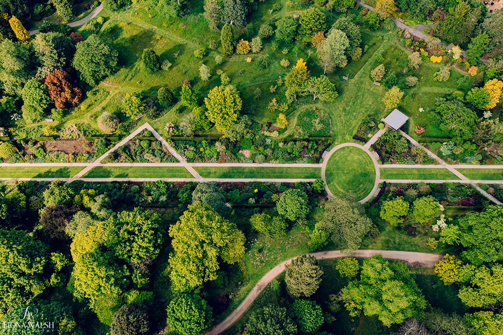 I love to do drone garden photography, &amp; what a treat at Sir Harold Hillier Gardens. 
After everyone went home, I felt invigorated and grateful to capture this.

<a href="/GdnMediaGuild/">Garden Media Guild</a> @The_SGD #gardenphotography #gardendesign <a href="/StormHour/">#StormHour</a> #GardensHour #gardenersworld <a href="/TeleGardening/">Telegraph Gardening</a>