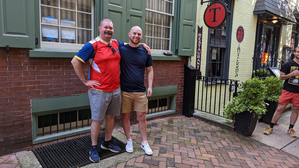 The Gryphons are really excited to introduce our new team leadership. The new board and captains have been hard at work for the last three weeks ensuring a smooth transition and kicking off a series of events for a packed summer.  Say Hello!