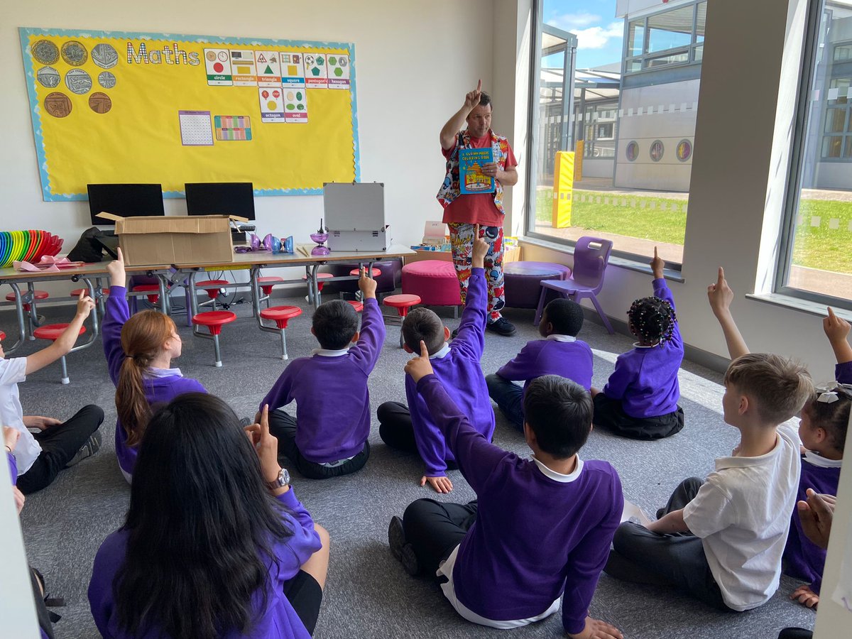UPA2022's tweet photo. Tops Time Celebration. Well done Unity, your behaviour is excellent! Pupils engaged in whole school celebrations and choice of activities for excellence in behaviour and learning.
#schools #changebehaviour #purpose #culture #personaldevelopment @reach2trust @Reach2A https://t.co/iIBzIrJcGf