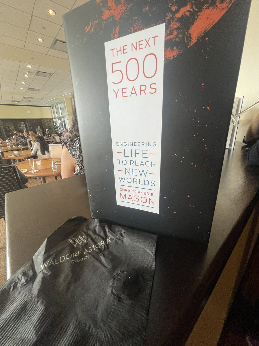 DrJasPlummer's tweet photo. Learning from genetics to live responsibly &amp; sustainably @mason_lab @GarryPNolan @AkoyaBio #AGBT2022 https://t.co/p0UFzeUgDj