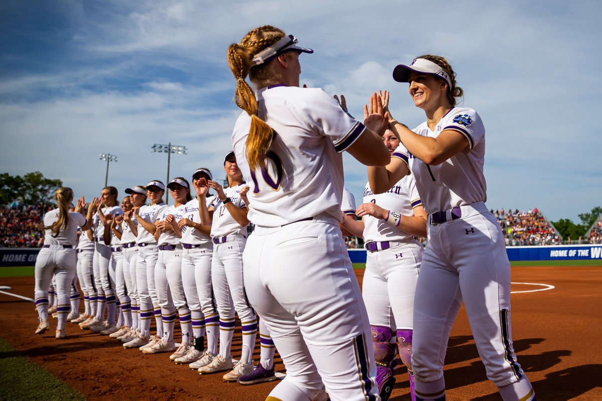 Our 1️⃣7️⃣ Academic All-Big Ten honorees led all <a href="/B1Gsoftball/">Big Ten Softball</a> programs this spring!

𝗥𝗘𝗠𝗔𝗥𝗞𝗔𝗕𝗟𝗘: On the field. In the classroom.