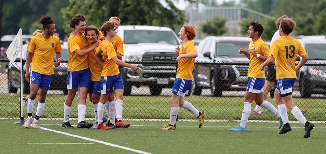 clay_schumacker's tweet photo. “Jobs not finished”
State Chip this Saturday at 4 https://t.co/8voelJp2XB