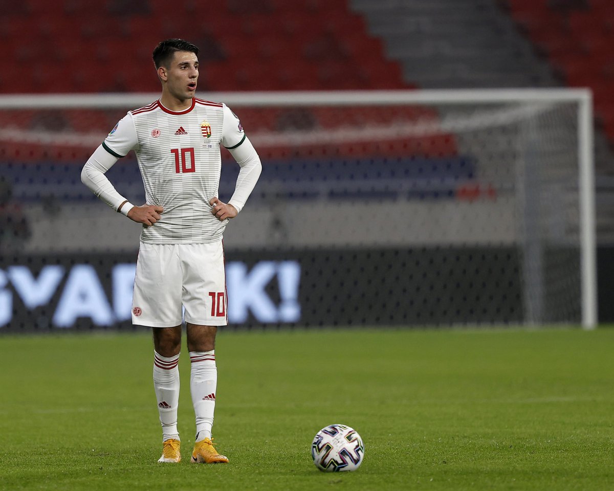 🇭🇺 Dominik Szoboszlai against Italy: 

🔘 69 Touches 
🔘 32 Passes 
🔘 3/5 Long Balls 
🔘 8 Crosses 
🔘 2 Chances Created 
🔘 2/4 Dribbles
🔘 7/11 Duels Won
🔘 2 Fouls Suffered 
🔘 2 Clearances 
🔘 2 Tackles 
🔘 1 Interception 

Only 21-years old. #NationsLeague #Hungary #ITAHUN