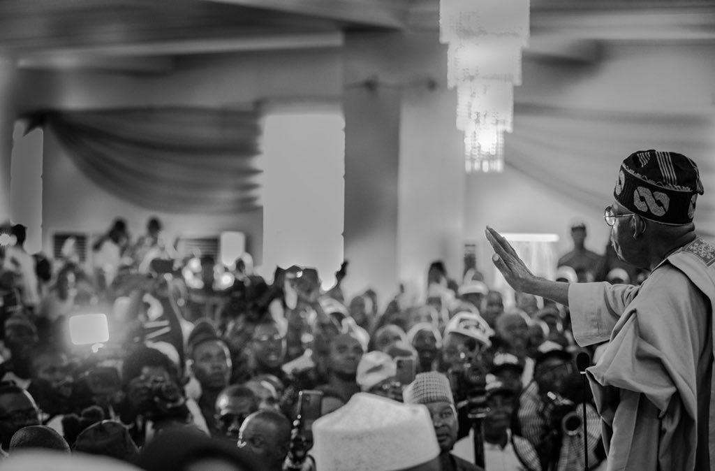 Akpanannang's tweet photo. After this night people will dig-up old fabricated stories and pictures about Tinubu, but e no mean.
You did it to Buhari for 8years but he didn't die. #APCPrimaries https://t.co/4W9ipAB8cD