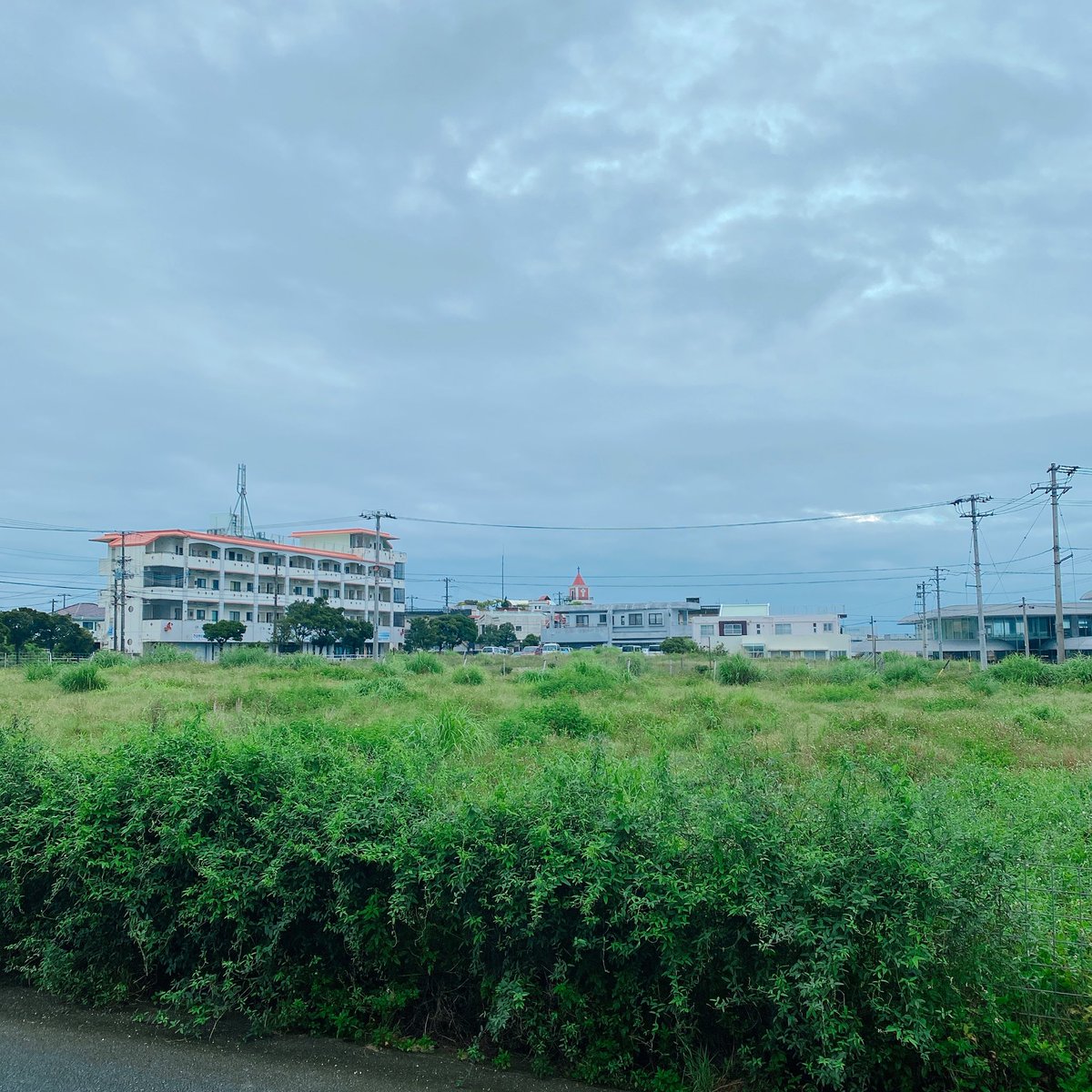 v97898323's tweet photo. おはようございます😃
宮古島は午後から大雨っぽい
では本日も宜しくお願いします🤲

#宮古島
#企業公式相互フォロー
#企業公式が毎朝地元の天気を言い合う
#公式つぶやき部
#がんばろう企業公式
#看板屋
#看板業
#カッティングシート https://t.co/5BwZsZ5EYf