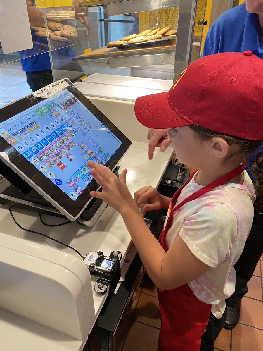 Aerin Kemmerer tweet media