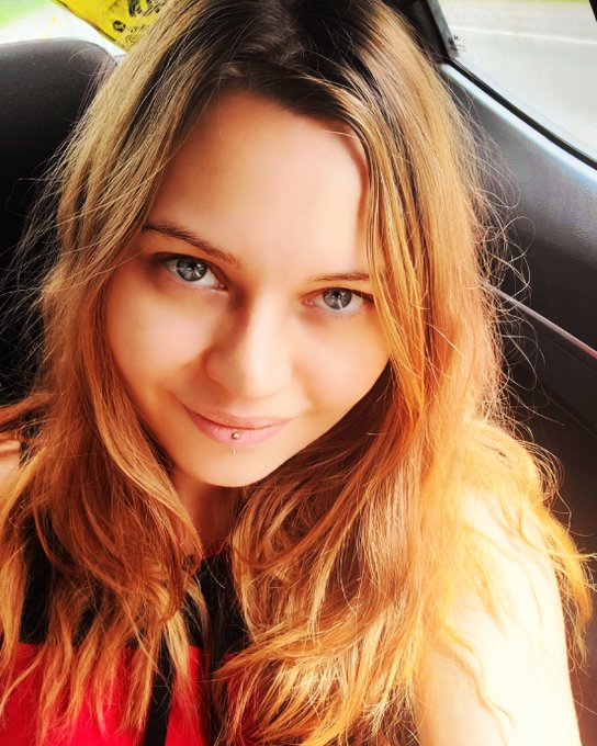Vote for @Kira4Burn in the MV Contest Picnic Party Contest @manyvids https://t.co/zcnnvZa6be https://t<a class="tags" href="/tag/kira4burn">@kira4burn</a>