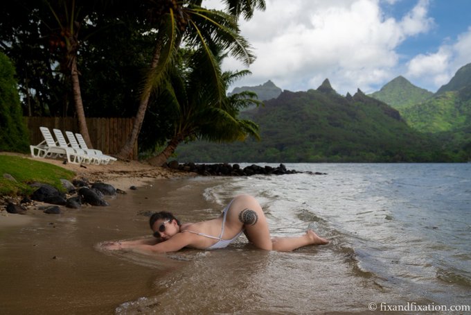 When in doubt, arch it out. #beach #swimsuit #monokini #moorea #tahiti #onlyfans #milf #vacation https://t<a href="/tag/beach"class="tags">#beach</a><a href="/tag/swimsuit"class="tags">#swimsuit</a><a href="/tag/monokini"class="tags">#monokini</a><a href="/tag/vacation"class="tags"><span>#vacation</span></a><a href="/tag/milf"class="tags"><span>#milf</span></a><a href="/tag/tahiti"class="tags"><span>#tahiti</span></a><a href="/tag/moorea"class="tags"><span>#moorea</span></a><a href="/tag/onlyfans"class="tags"><span>#onlyfans</span></a>