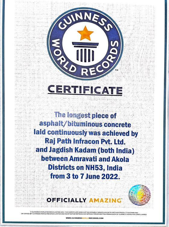 ANI's tweet photo. NHAI successfully completed a Guinness World Record by constructing 75 Km continuous bituminous concrete in single lane on the section of NH-53 b/w Amravati to Akola in a record time of 105 hours &amp; 33 minutes: Union Minister Nitin Gadkari

(Source: Nitin Gadkari's Twitter handle) https://t.co/IOwKpRFyxS