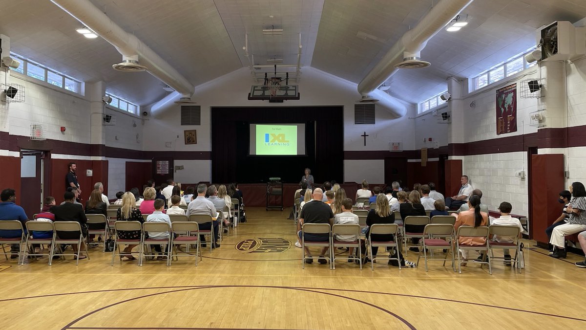 IonaPrep's tweet photo. Tonight we were blessed to welcome new families for our @IonaPrepLower Orientation. In the words of the late, great New York Football Giants owner and #PrepParent Wellington T. Mara P’72,’75,’76,’78, “Once A Gael, Always A Gael!” Welcome to the brotherhood of #IonaMen. https://t.co/dKobCBU8YI